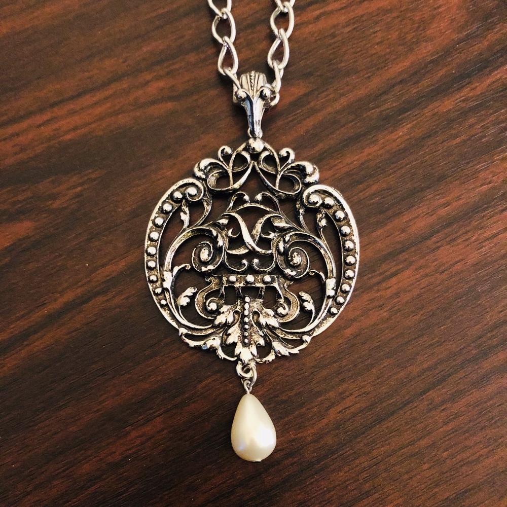 Vintage Avon Silver-tone Gothic Medallion Necklace